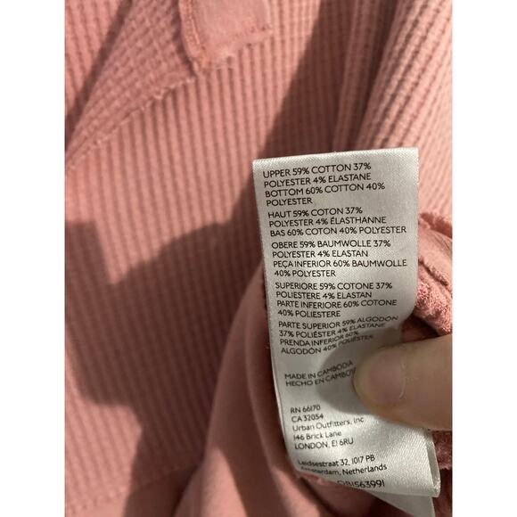 We the Free thermal top women’s size XS pink oversized boho lounge slouchy - Picture 5 of 6